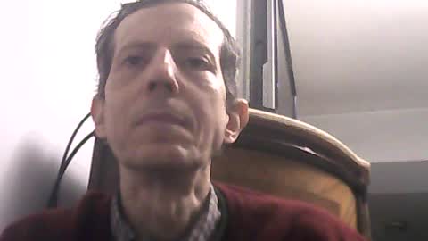 Snapshot of lucianoaxel chatting on August 7, 2:13 am Luciano online show from August 7, 2:13 am