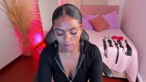     online show from October 14, 8:42 pm