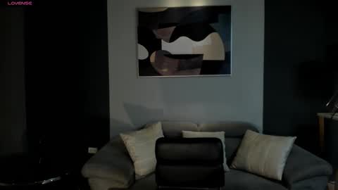 Lucie Martin online show from February 15, 4:58 pm