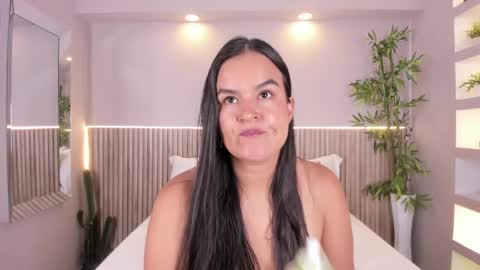 lucie online show from April 17, 5:05 pm