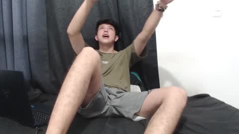 Snapshot of lucifeeer_666 chatting on February 12, 1:33 am Fernando online show from February 12, 1:33 am