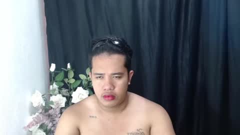 Luciferhotcum online show from March 1, 11:17 am