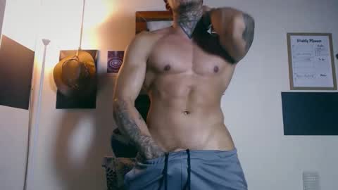 Snapshot of luciferstar01 chatting on April 30, 11:31 pm luciferstar01 online show from April 30, 11:31 pm