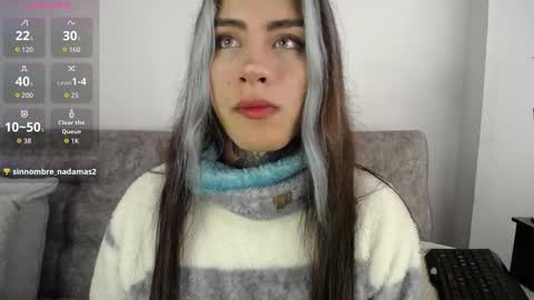 Snapshot of luciiana_lol chatting on February 12, 2:56 pm luciiana online show from February 12, 2:56 pm