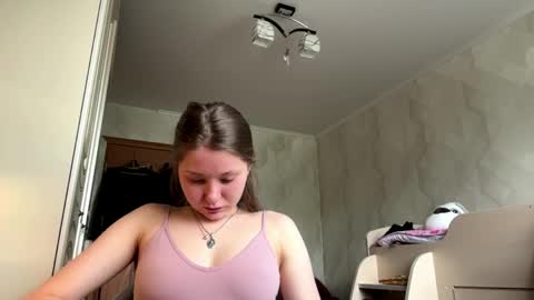 Maya online show from April 15, 6:20 am