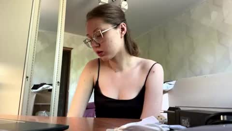 Maya online show from June 16, 6:49 am