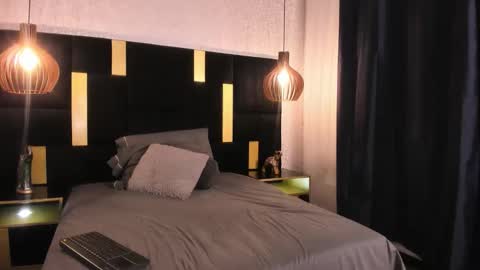 Lucio online show from April 15, 11:50 am