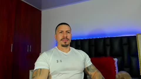 Snapshot of luck_grey chatting on July 21, 6:43 pm luck online show from July 21, 6:43 pm