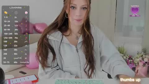 lucky__lady_ online show from February 15, 10:50 pm