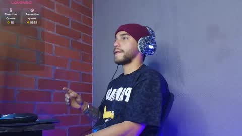 lucky_blessed online show from May 7, 9:47 am