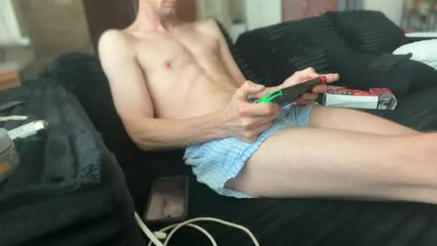 lucky_bme online show from June 24, 1:43 pm