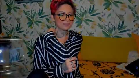 lucky_denizz online show from February 11, 12:43 pm