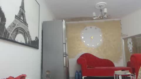 Snapshot of luckyanabella chatting on February 7, 1:48 pm Ana online show from February 7, 1:48 pm