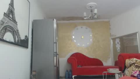 Snapshot of luckyanabella chatting on February 17, 10:01 am Ana online show from February 17, 10:01 am
