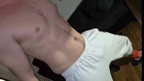 Snapshot of luckybong chatting on February 27, 6:19 pm luckybong online show from February 27, 6:19 pm