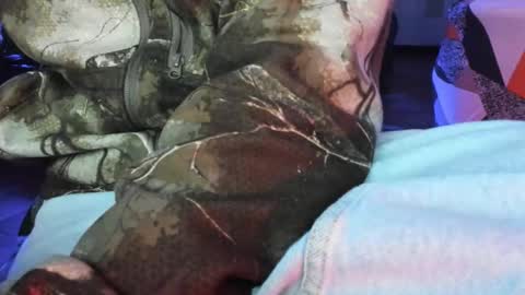 Snapshot of luckydrakex chatting on December 14, 4:56 pm Lucky online show from December 14, 4:56 pm