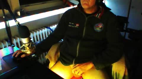        call me  Stefan online show from September 12, 1:17 am