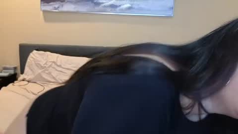 luckylee1992 online show from September 10, 3:39 am