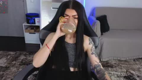 Snapshot of luckyrebel_ chatting on June 29, 11:32 am Monika online show from June 29, 11:32 am