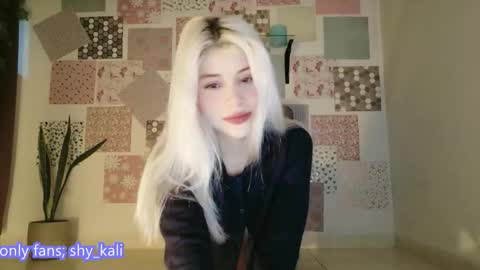 luckysapphire777 online show from December 16, 9:03 am