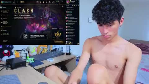 Lu Independent Model online show from December 13, 9:53 pm