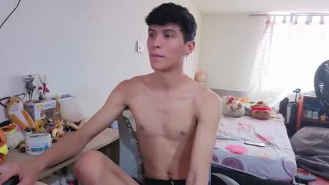 Lu Independent Model online show from February 14, 5:10 pm