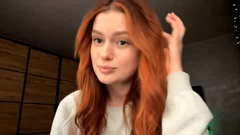 EmmaEmbers online show from March 27, 5:12 pm