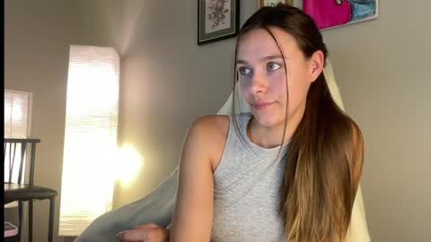 Lucy online show from June 2, 9:39 pm