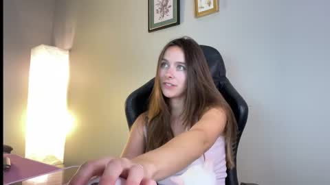 Lucy online show from June 22, 11:35 pm