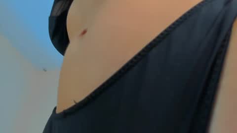 Snapshot of lucy__ray chatting on February 20, 9:53 pm lucy__ray online show from February 20, 9:53 pm