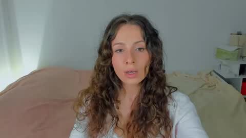 Snapshot of lucy__ray chatting on May 22, 8:03 pm lucy__ray online show from May 22, 8:03 pm