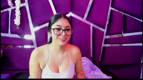 lucy_anal_ online show from March 8, 2:37 am