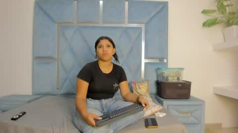 Snapshot of lucy_asm chatting on June 16, 1:47 pm Lucia online show from June 16, 1:47 pm