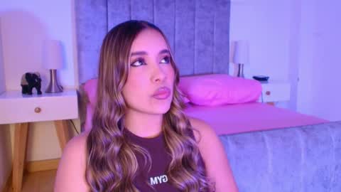 lucy online show from April 7, 3:40 am