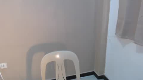 Snapshot of lucy_harper52 chatting on December 9, 8:00 am Lucy Anne online show from December 9, 8:00 am