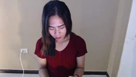 Snapshot of lucy_harper52 chatting on December 10, 10:17 am Lucy Anne online show from December 10, 10:17 am