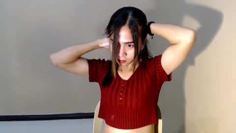 Snapshot of lucy_harper52 chatting on December 12, 7:04 pm Lucy Anne online show from December 12, 7:04 pm