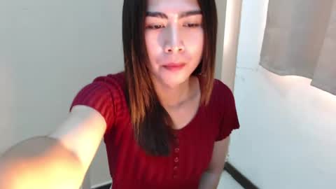 Snapshot of lucy_harper52 chatting on December 23, 4:33 am Lucy Anne online show from December 23, 4:33 am