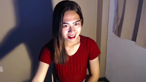 Snapshot of lucy_harper52 chatting on January 5, 10:08 pm Lucy Anne online show from January 5, 10:08 pm