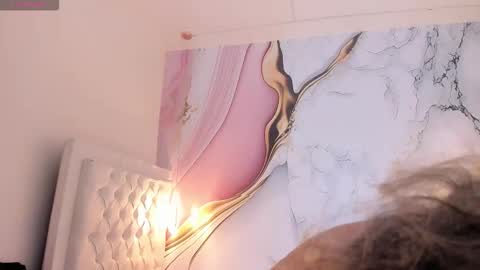 Lucy online show from December 17, 12:00 pm