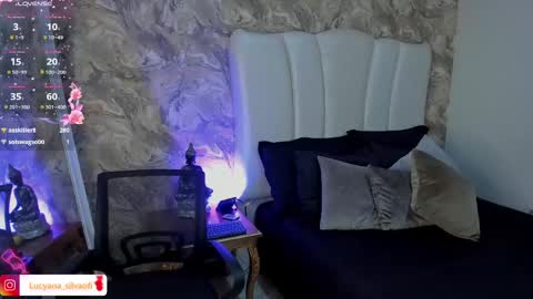 Lucyana Silva online show from February 25, 7:58 pm