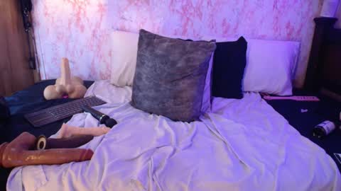 Lucyana Silva online show from September 27, 5:07 pm