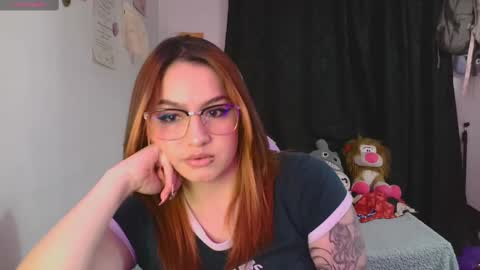 LUCIA  online show from September 24, 3:21 am