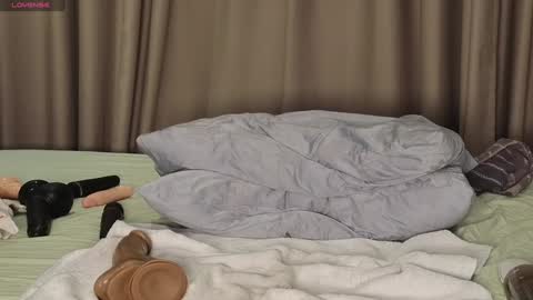 Snapshot of lucynuty chatting on March 5, 10:00 am Love kinky Go here online show from March 5, 10:00 am