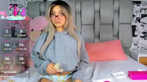 Lucy online show from February 24, 5:20 pm