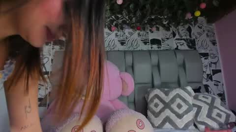 Lucy online show from May 15, 11:17 am