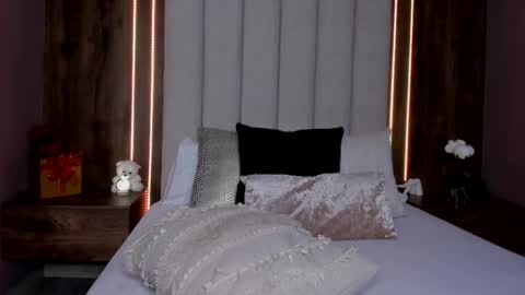 Lucy online show from May 16, 12:29 am