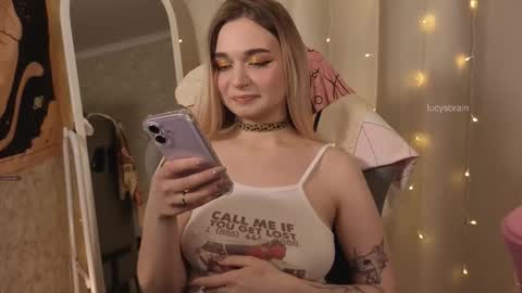 Lucy online show from February 24, 6:28 pm