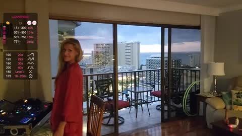 Lucy Vybes and Go-Gert online show from December 19, 4:08 am