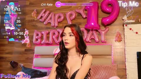 Snapshot of lucywilow chatting on January 21, 7:58 am LucyWillow online show from January 21, 7:58 am